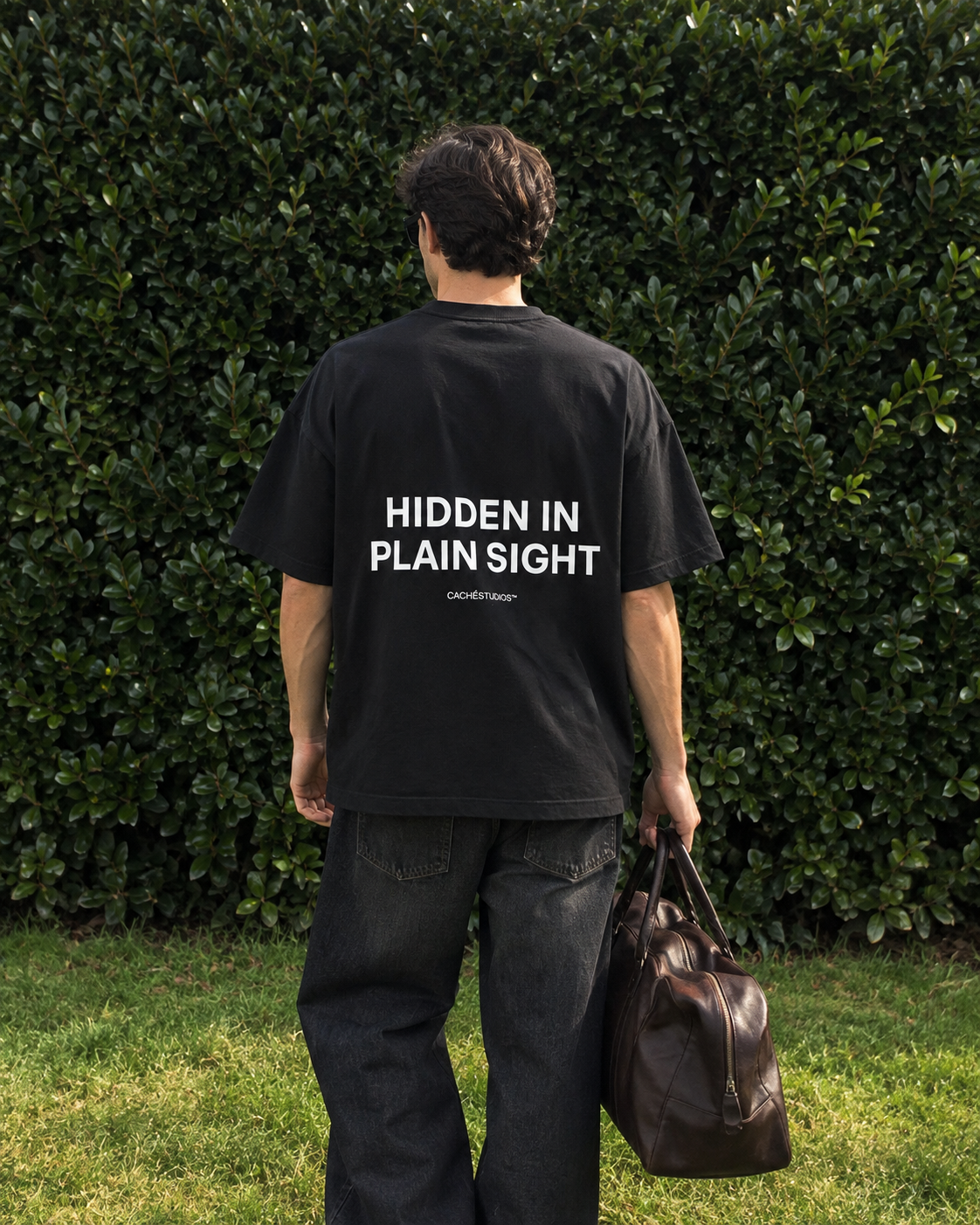 HIPS LOGO TEE